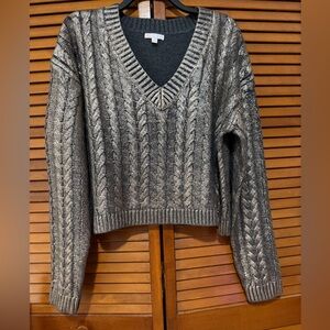 GB Metallic Gold/Black V-Neck Cropped Sweater Size L New without tags.